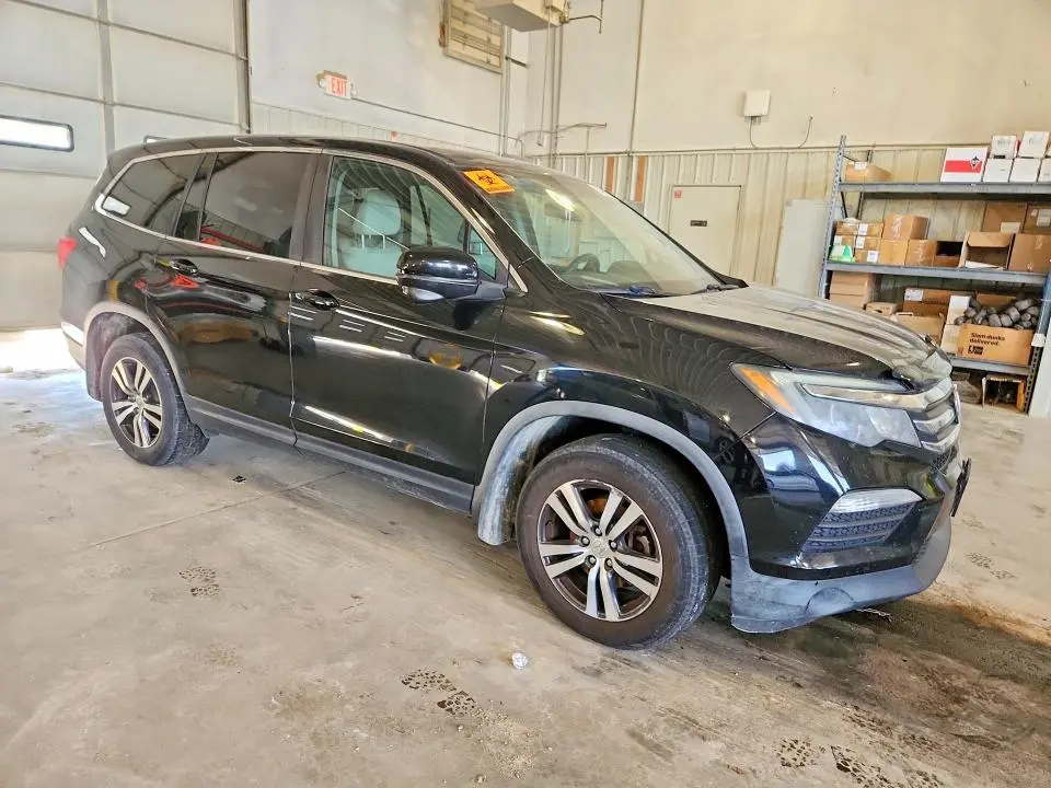 2017 HONDA PILOT EX  