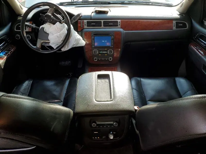 2011 CHEVROLET AVALANCHE LTZ  