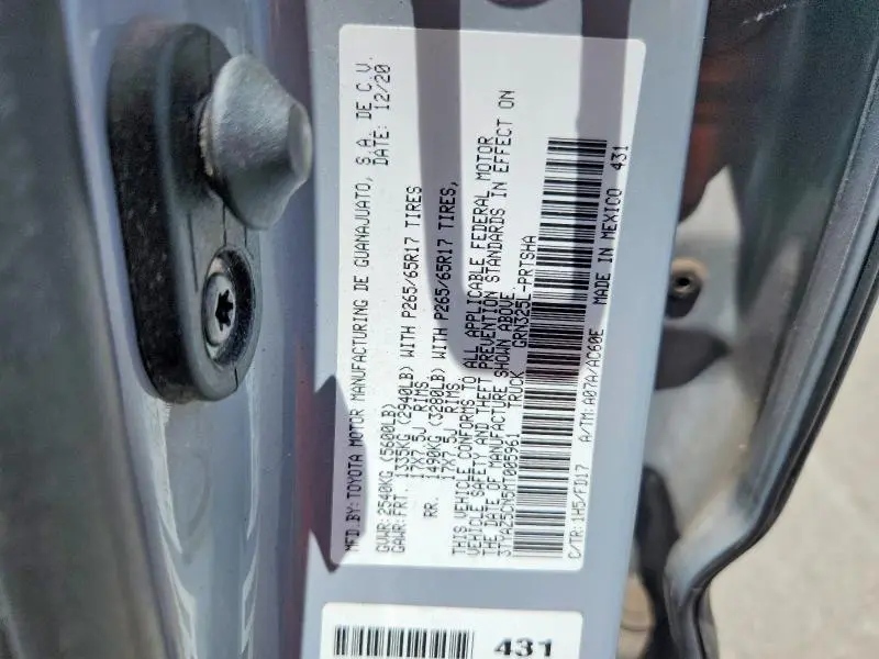 2021 TOYOTA TACOMA SR5 V6  