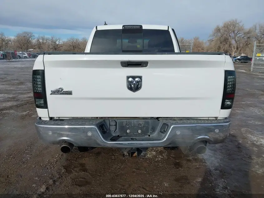 2017 RAM 1500 BIG HORN  4X2 6'4 BOX