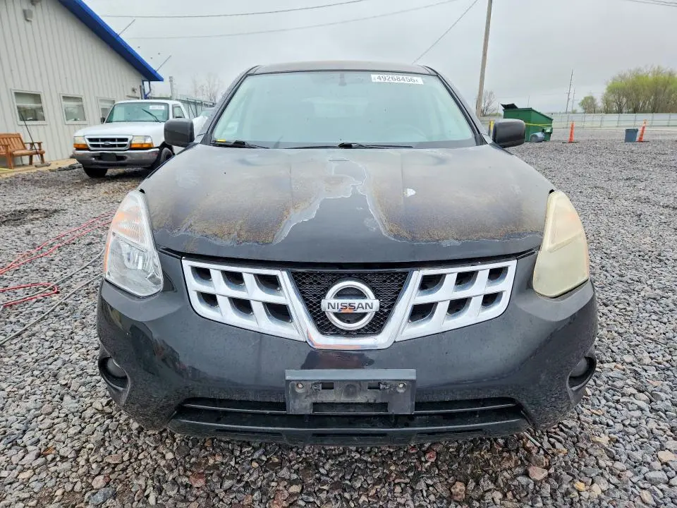 2013 NISSAN ROGUE S  