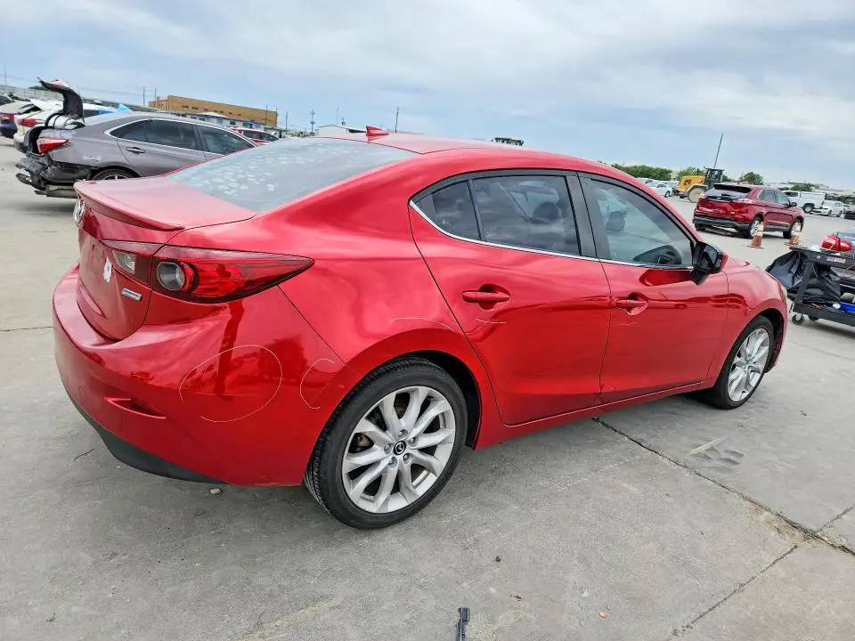 2015 MAZDA 3 TOURING  