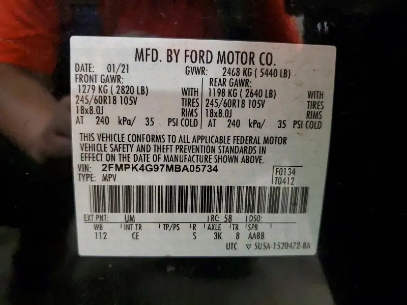 2021 FORD EDGE SE  