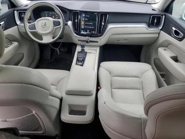 2019 VOLVO XC60 T5 MOMENTUM