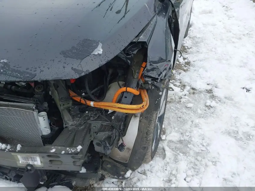 2022 CHEVROLET BOLT EUV FWD LT