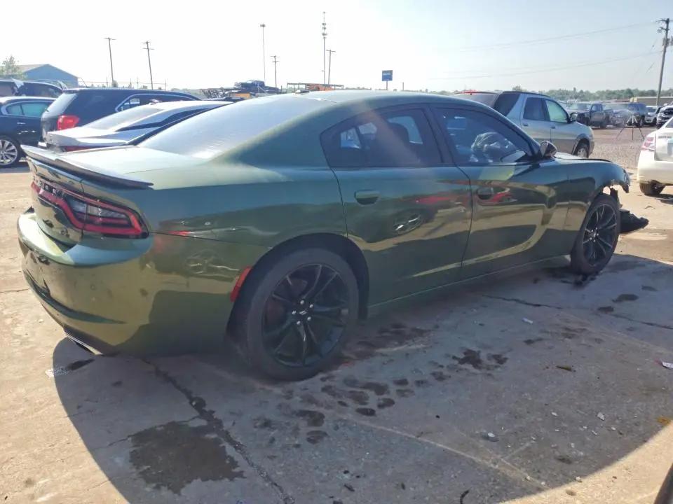 2018 DODGE CHARGER SXT  