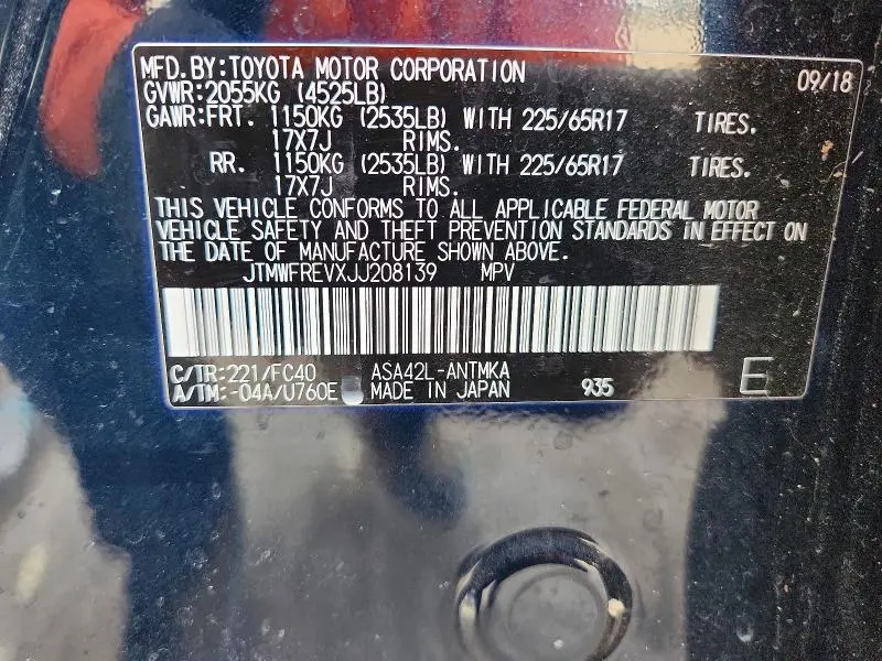 2018 TOYOTA RAV4 XLE  