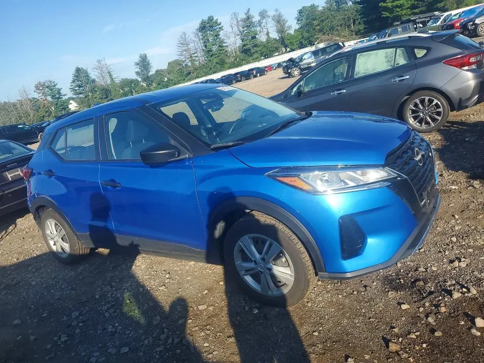 2024 NISSAN KICKS S  