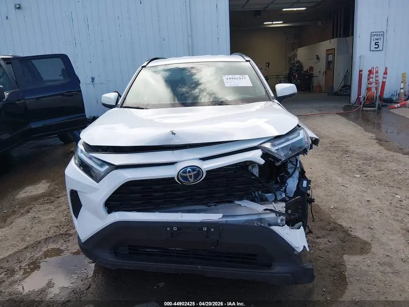 2023 TOYOTA RAV4 HYBRID LE