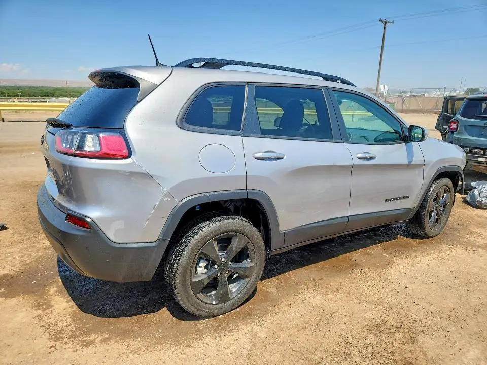 2021 JEEP CHEROKEE LATITUDE PLUS  
