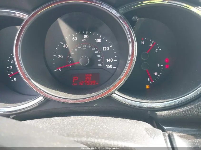 2012 KIA SORENTO LX V6
