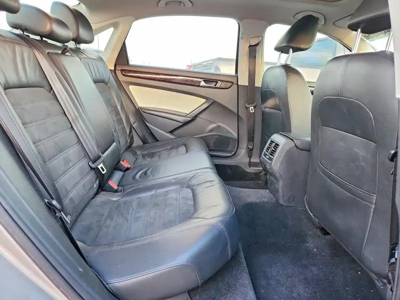 2014 VOLKSWAGEN PASSAT SEL  