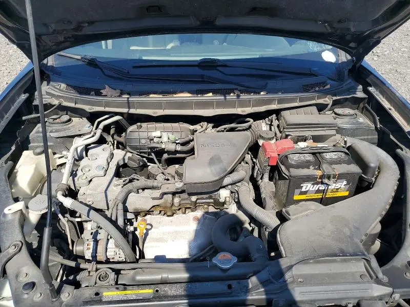 2010 NISSAN ROGUE S  