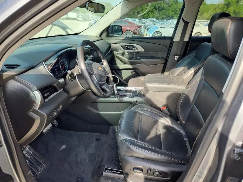 2021 CHEVROLET TRAVERSE LT  