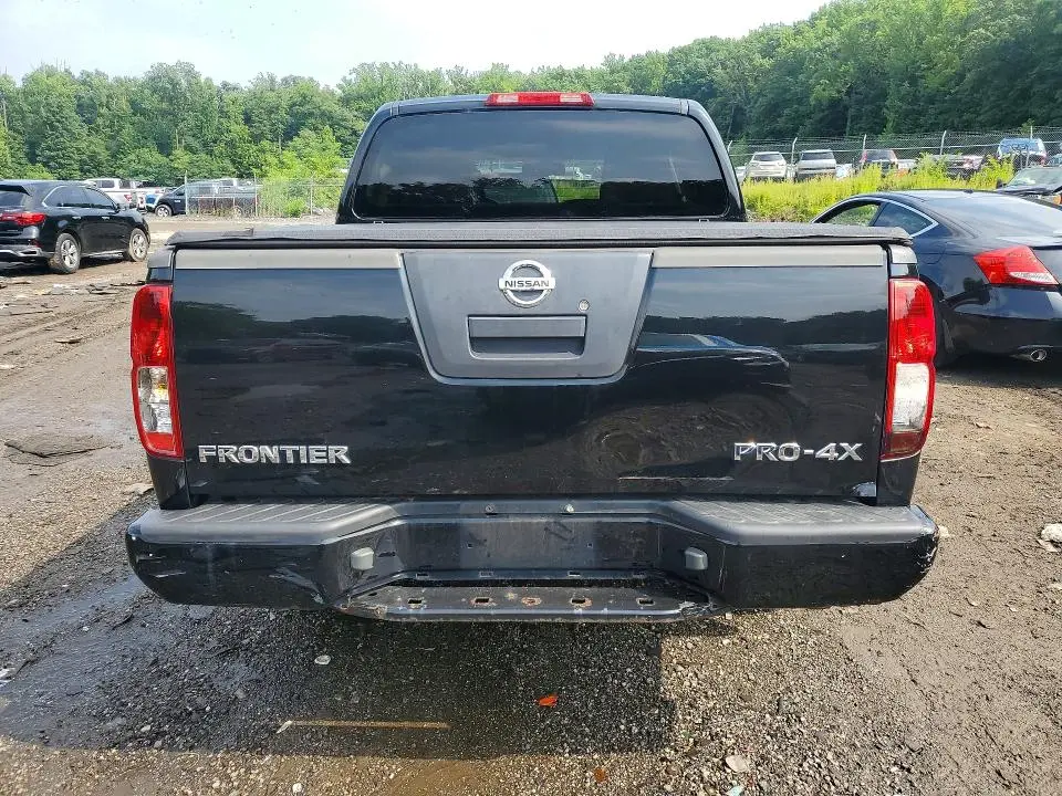 2012 NISSAN FRONTIER S  