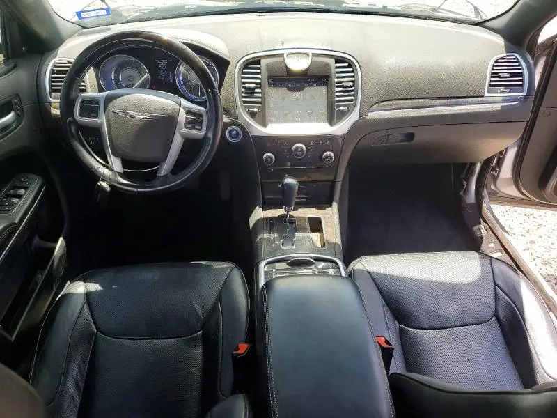 2013 CHRYSLER 300C   