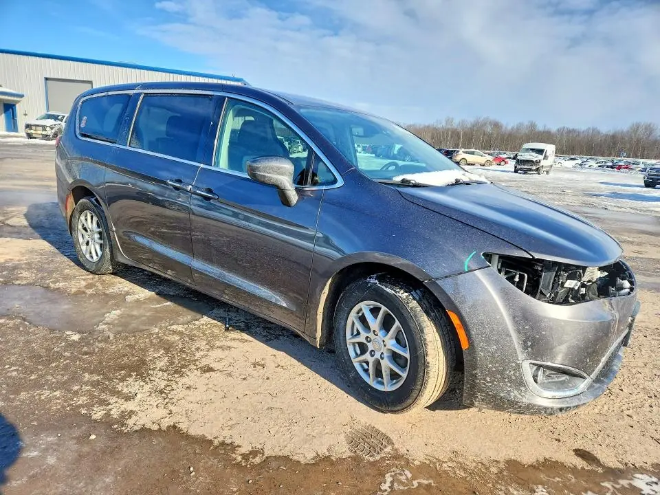 2020 CHRYSLER PACIFICA TOURING  