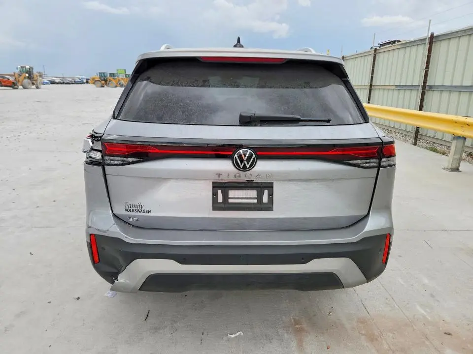 2025 VOLKSWAGEN TIGUAN SE  