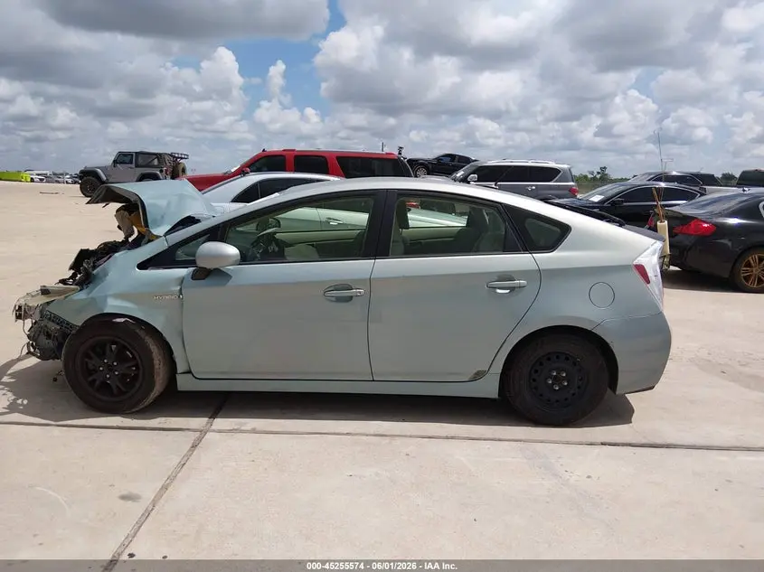 2012 TOYOTA PRIUS THREE