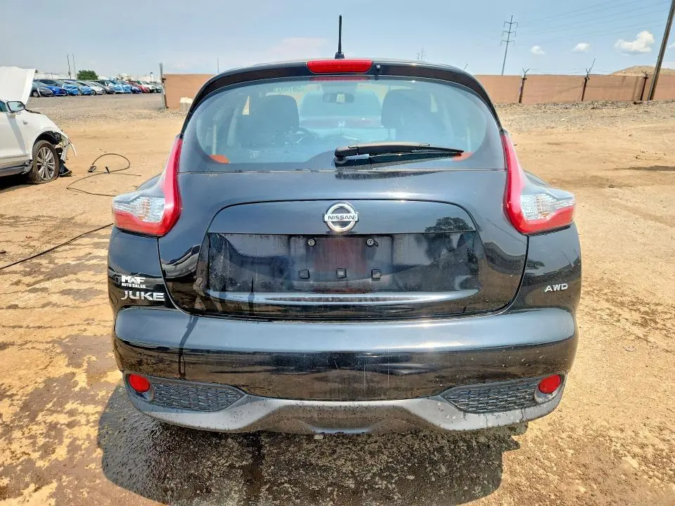 2015 NISSAN JUKE S  