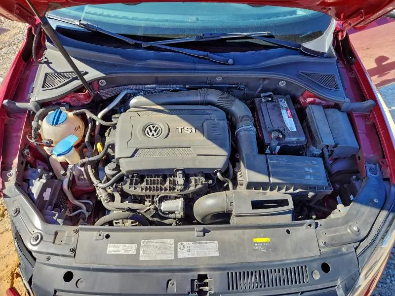 2015 VOLKSWAGEN PASSAT S  