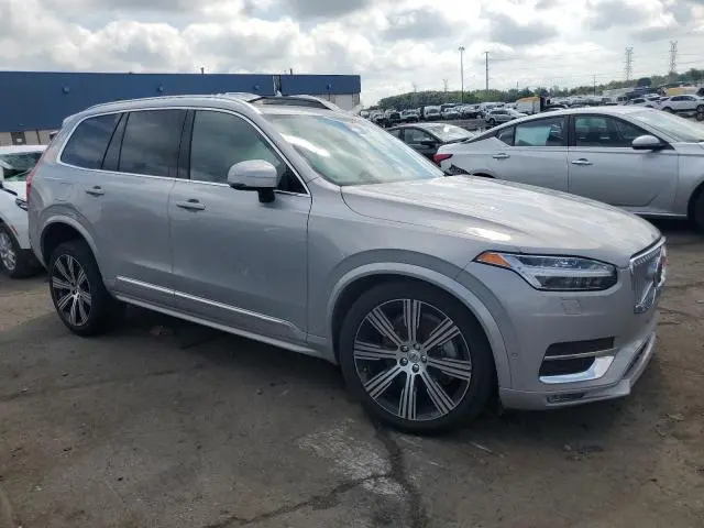 2024 VOLVO XC90 PLUS  