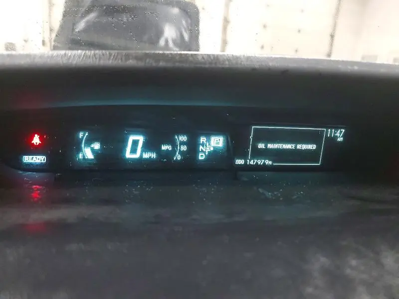 2010 TOYOTA PRIUS V  