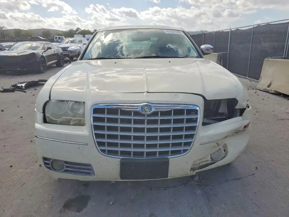 2010 CHRYSLER 300 TOURING  