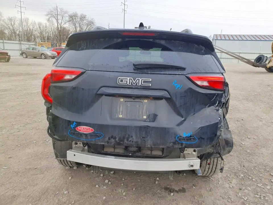 2021 GMC TERRAIN SLE  