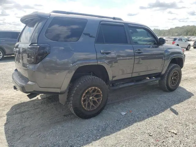 2023 TOYOTA 4RUNNER SE  