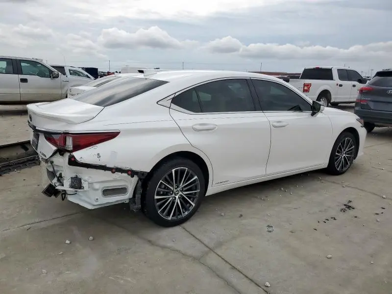 2022 LEXUS ES 300H BASE  