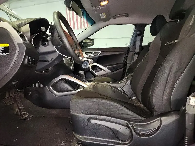 2015 HYUNDAI VELOSTER BASE  