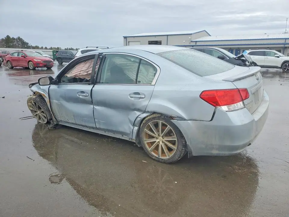 2013 SUBARU LEGACY 2.5I PREMIUM  