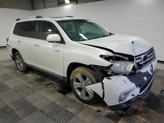 2013 TOYOTA HIGHLANDER LIMITED  