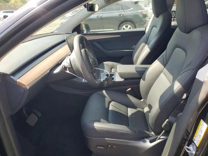 2024 TESLA MODEL Y   