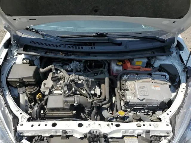 2015 TOYOTA PRIUS C   