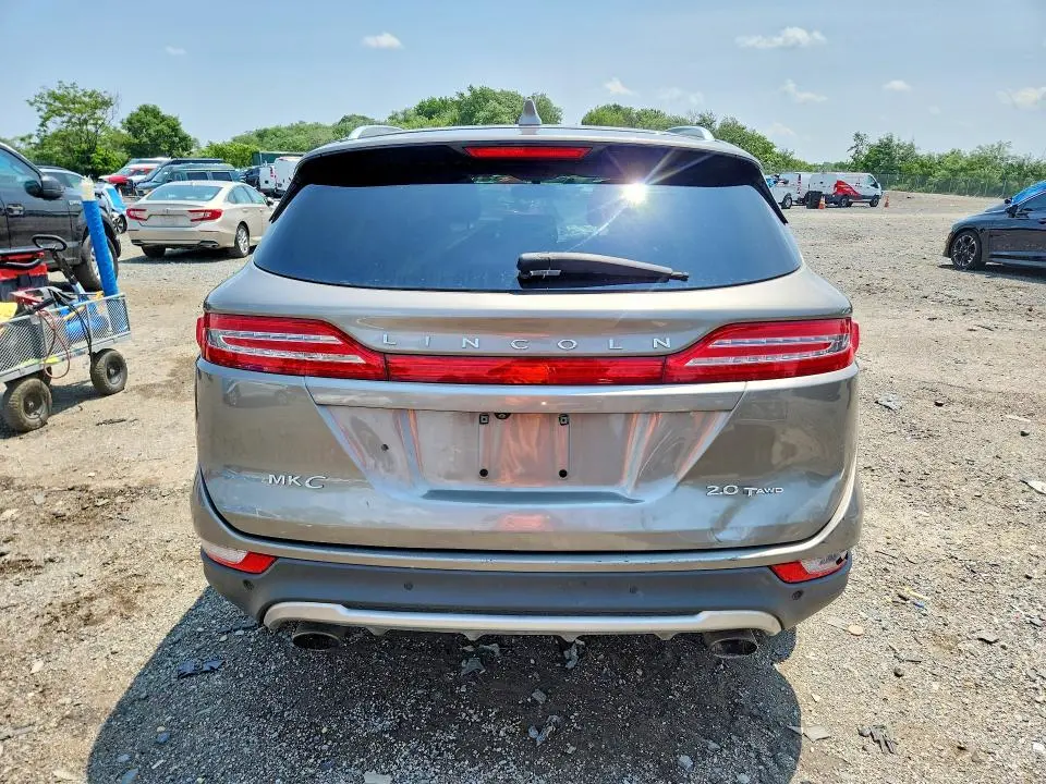 2017 LINCOLN MKC PREMIERE  