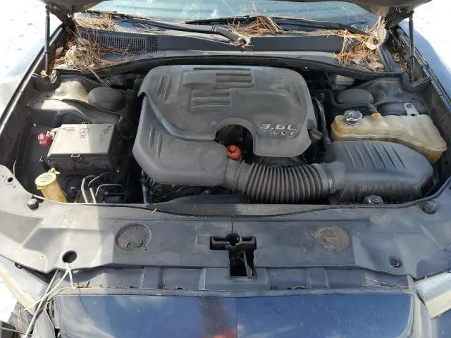 2013 DODGE CHARGER SE