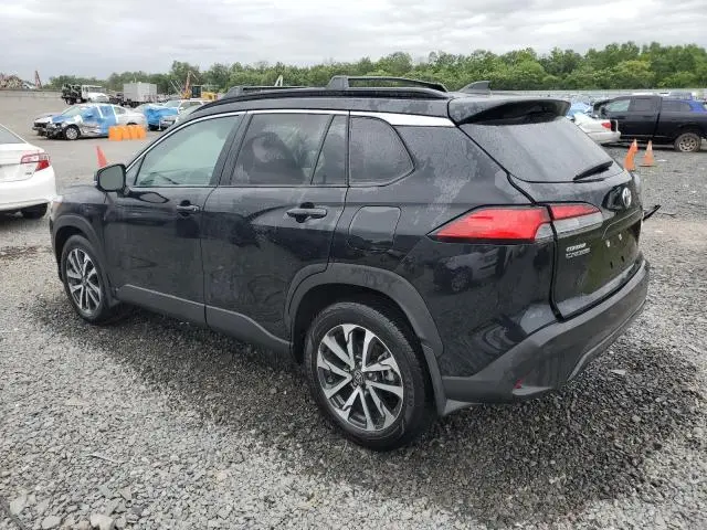 2024 TOYOTA COROLLA CROSS XLE  