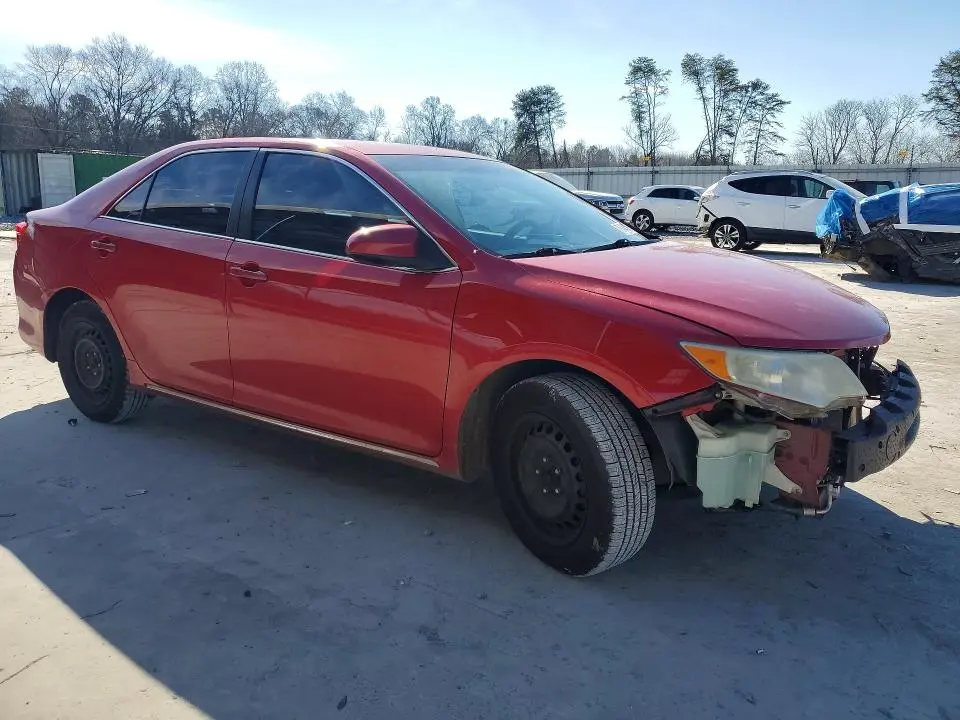 2012 TOYOTA CAMRY LE  