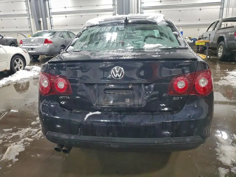 2010 VOLKSWAGEN JETTA WOLFSBURG  