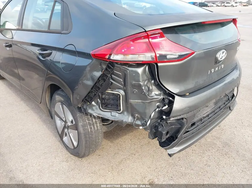 2020 HYUNDAI IONIQ HYBRID BLUE