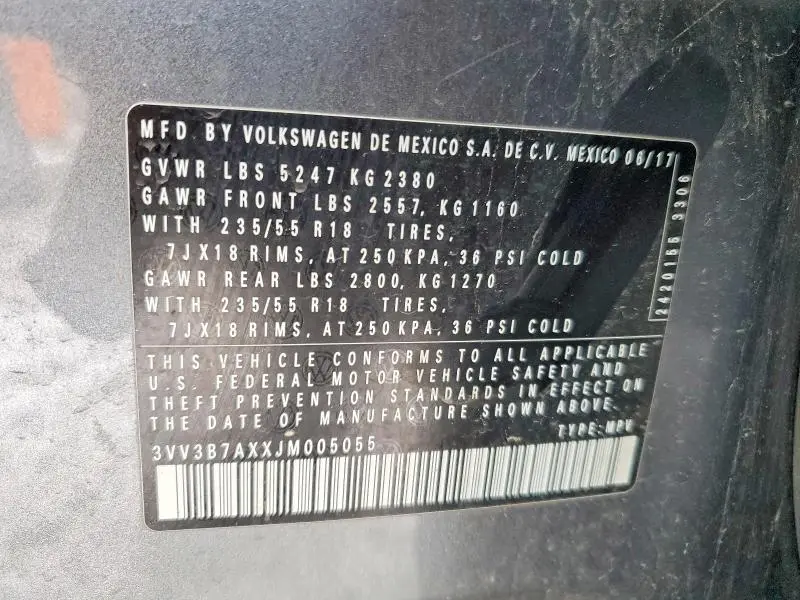 2018 VOLKSWAGEN TIGUAN SE  