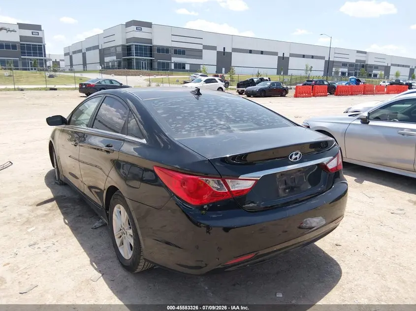 2013 HYUNDAI SONATA GLS