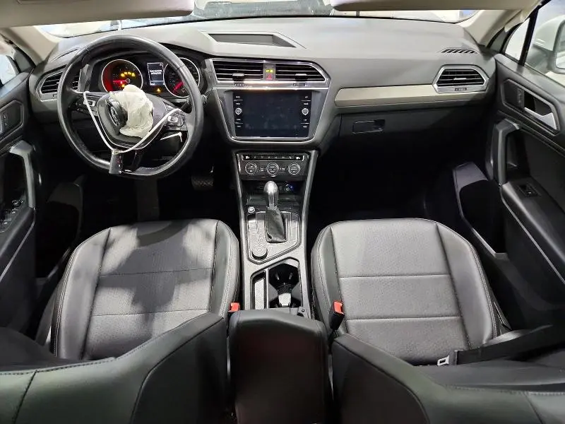 2019 VOLKSWAGEN TIGUAN SE  