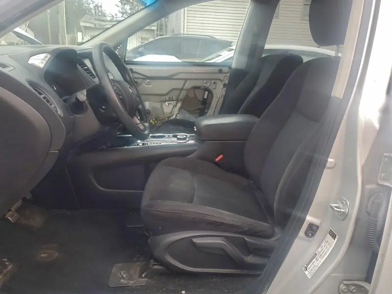 2016 NISSAN PATHFINDER S  