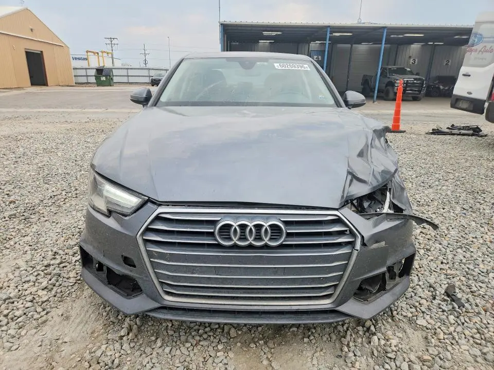 2018 AUDI A4 PREMIUM  