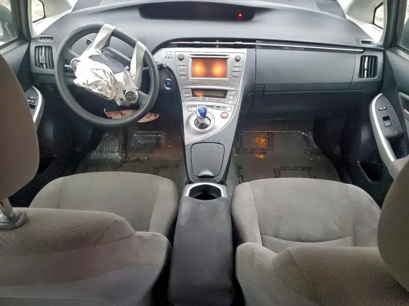 2014 TOYOTA PRIUS   