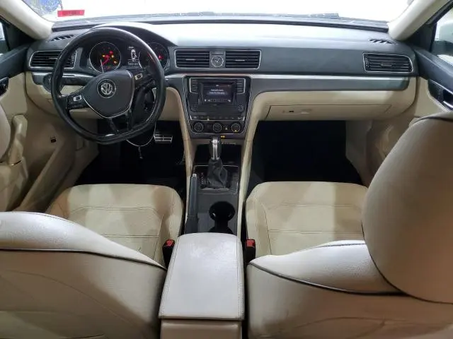 2016 VOLKSWAGEN PASSAT S  