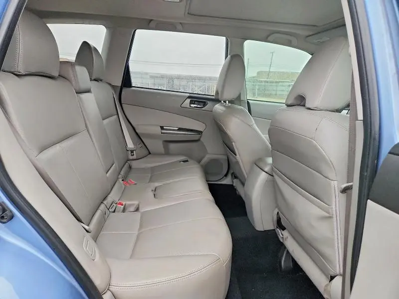 2011 SUBARU FORESTER LIMITED  